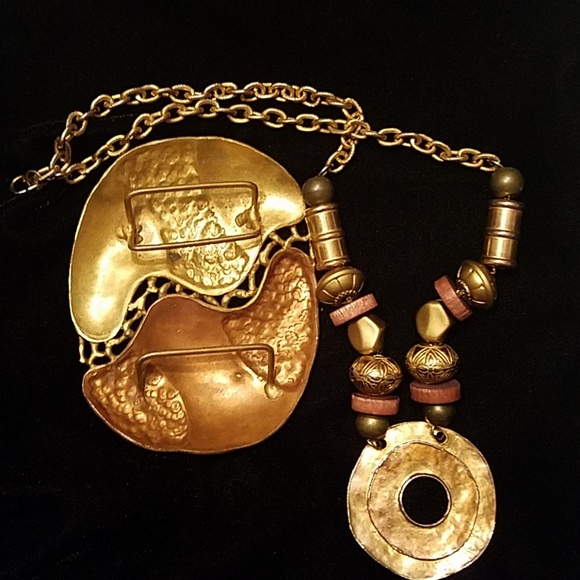 Vintage Artisan Belt Buckle and Necklace - Picture 2 of 6
